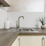 Center Vip Apartment